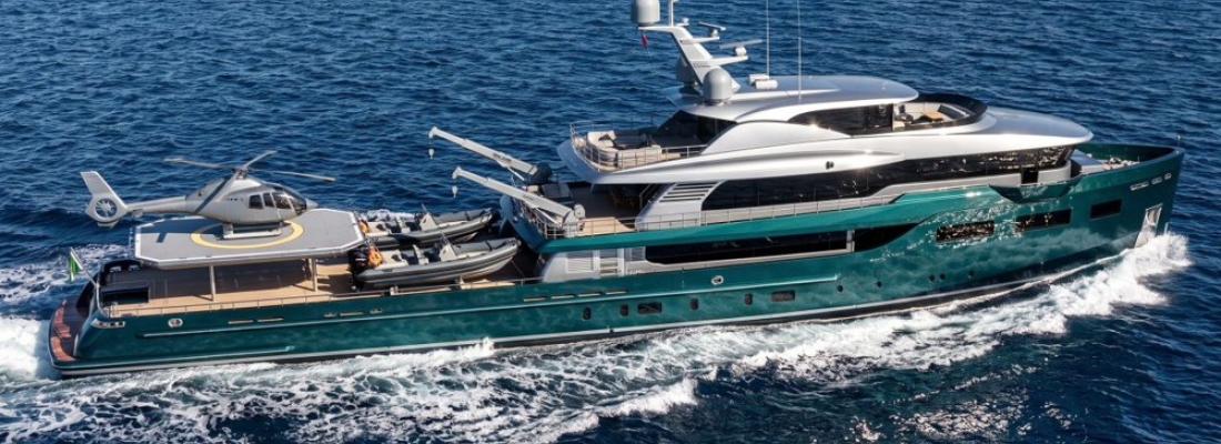 52m Shadow Yacht