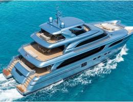 Catamaran Super Yacht 30m Aft Decks