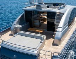 Catamaran Motor Yacht 23m Sun Deck