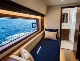 Catamaran Motor Yacht En-Suite