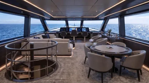 45m Super Yacht Bridge